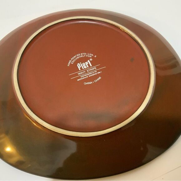 Set of 3 Pier 1 Imports Wavy Stripe oval Dinner Plates - 8.5” x 10” - Picture 4 of 10